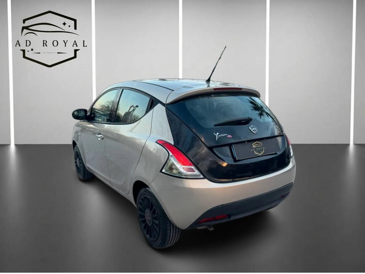 Lancia Ypsilon 1.2 69 CV 5 porte GPL Ecochic Gold 12/2013