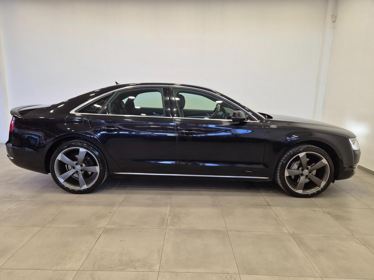 Audi A8 3.0 V6 tdi quattro tiptronic - Cam - Cruise/Lim - Soft Close