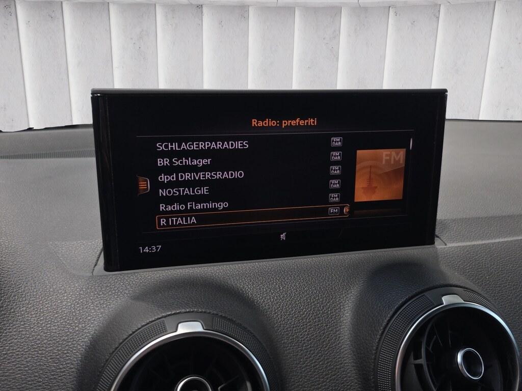 Audi Q2 35 2.0 TDI Business S tronic