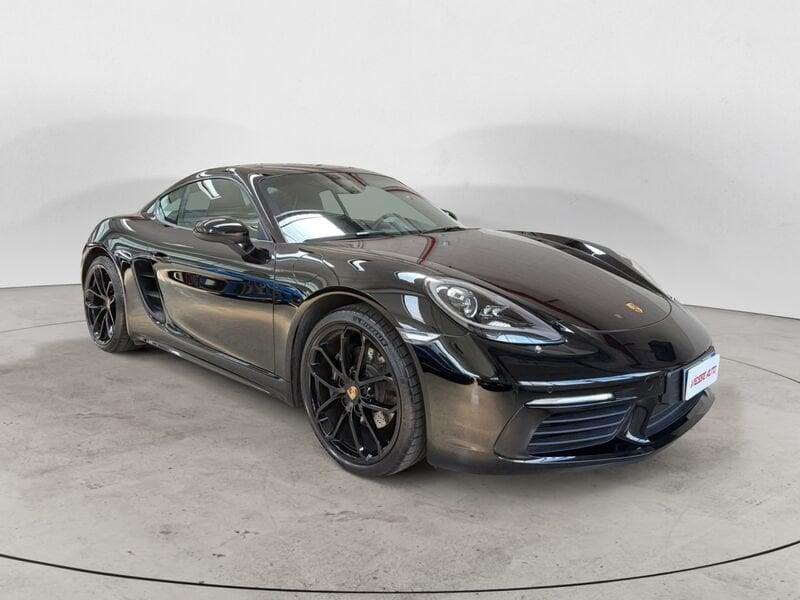 Porsche 718 2.0 Cayman Style Edition