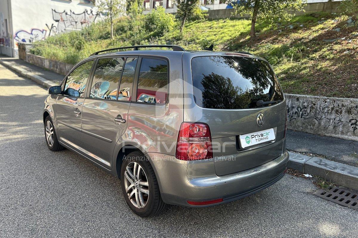 VOLKSWAGEN Touran 1.6 Trendline