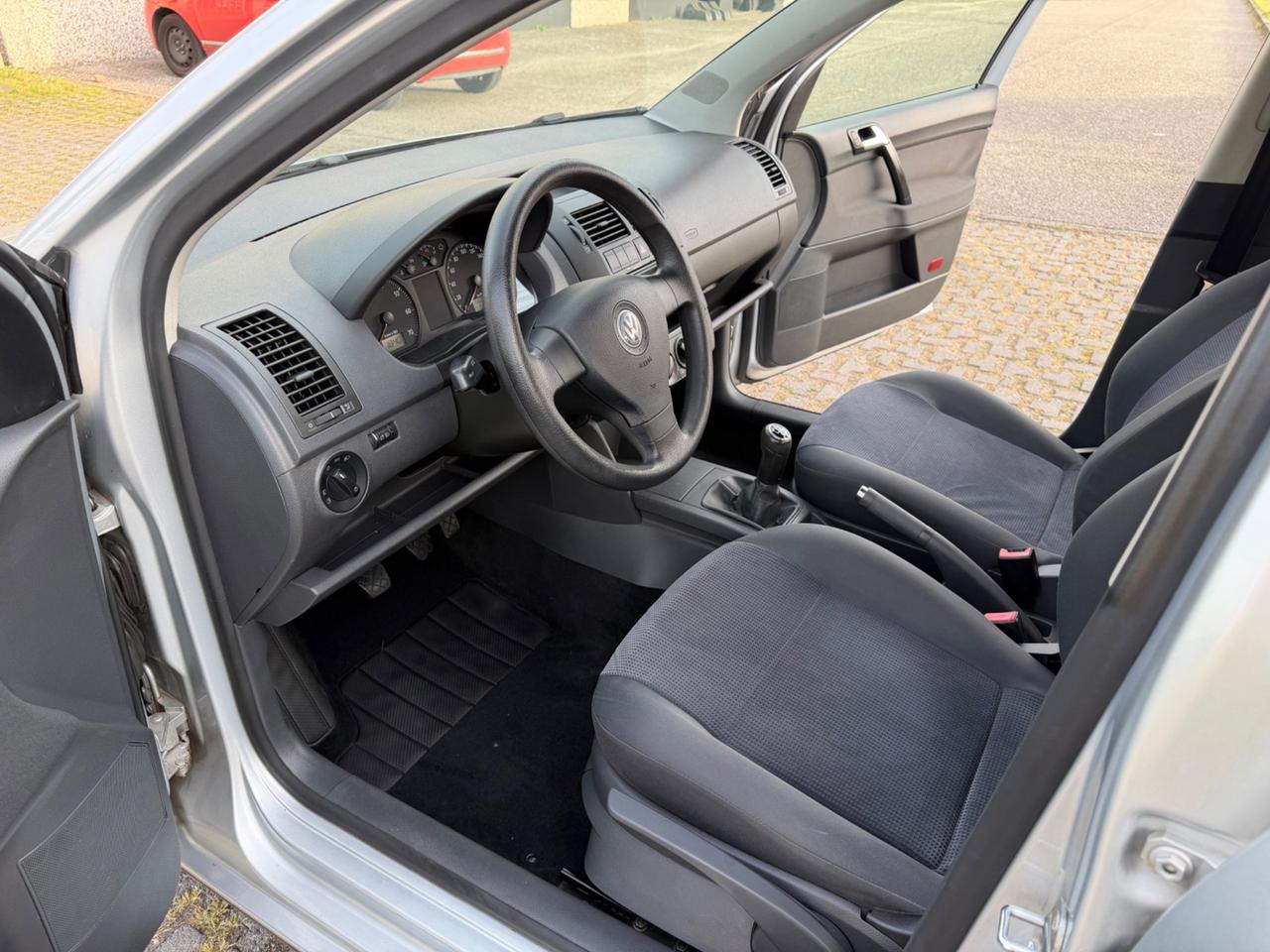 Volkswagen Polo 1.2/70CV 12V 5p. Comfortline