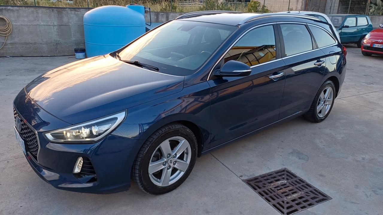 Hyundai i30 Wagon 1.6 CRDi 136CV DCT Comfort