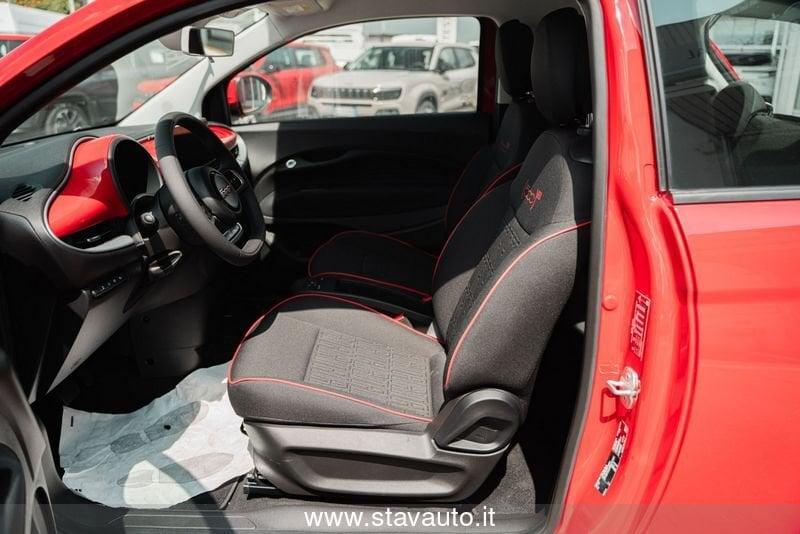 FIAT 500 La Nuova 500e RED 100% Elettrica