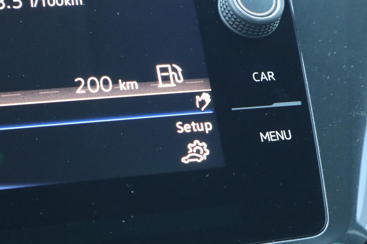 Volkswagen Tiguan 1.5 TSI LIFE ACC LED SOLO 29.000 KM!