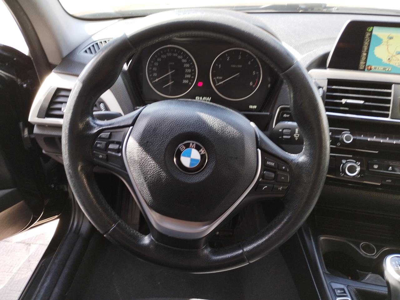 Bmw 116d 5p. Sport
