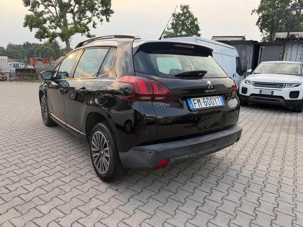 Peugeot 2008 PureTech 82 Allure