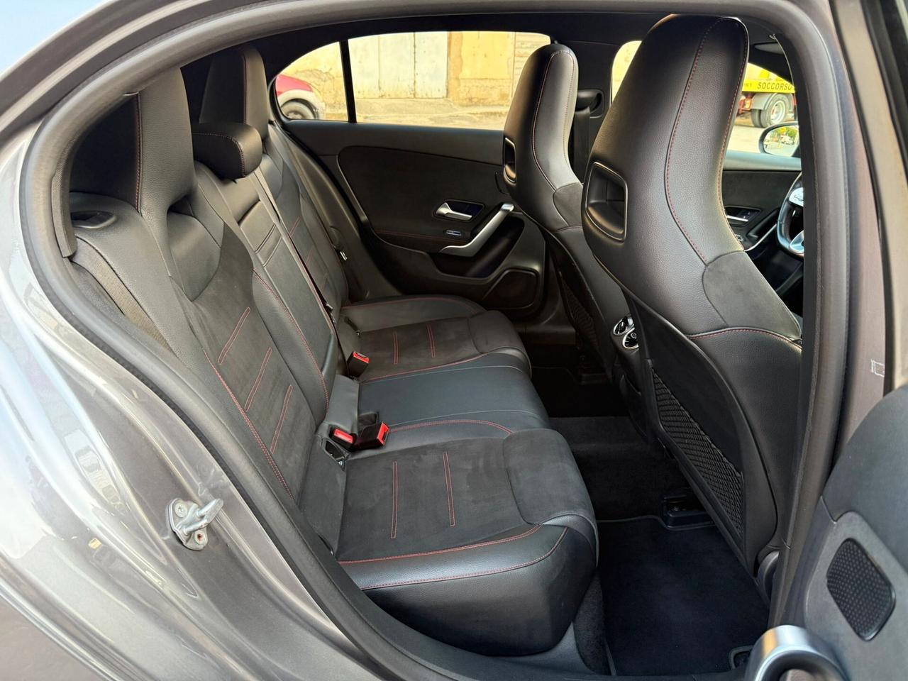 Mercedes-benz A 200 d Automatic Premium Amg 2021