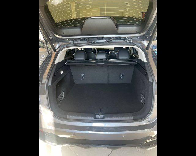 MG HS MG NEW 15T MT LUX