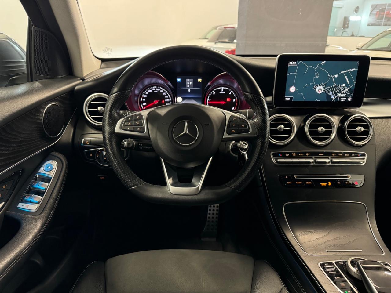 Mercedes-benz GLC 220 d 4Matic Premium FULL!! UNIPRO!