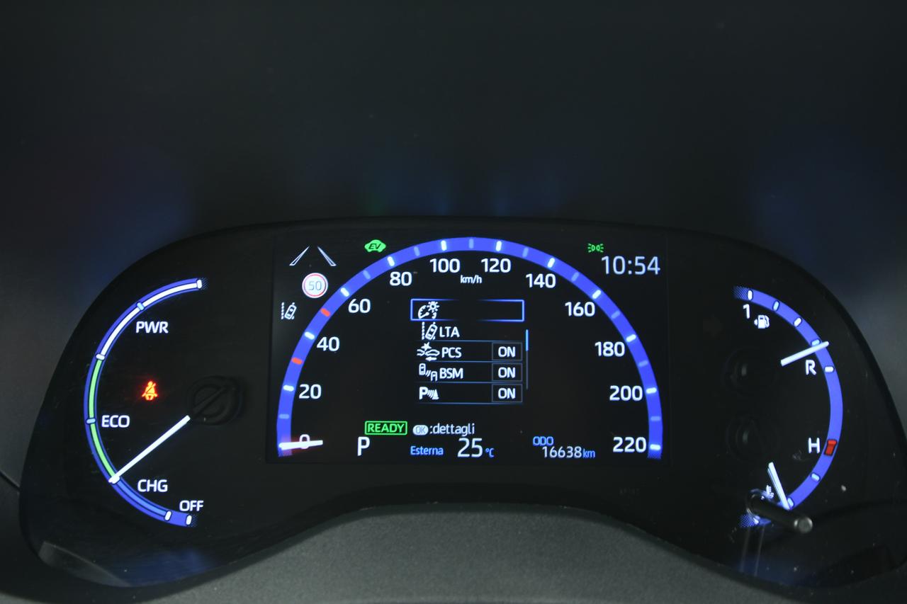 TOYOTA Yaris Cross 1.5h Premiere fwd 116cv e-cvt NEOPATENTATI+CAMERA 36O°+HEAD UP
