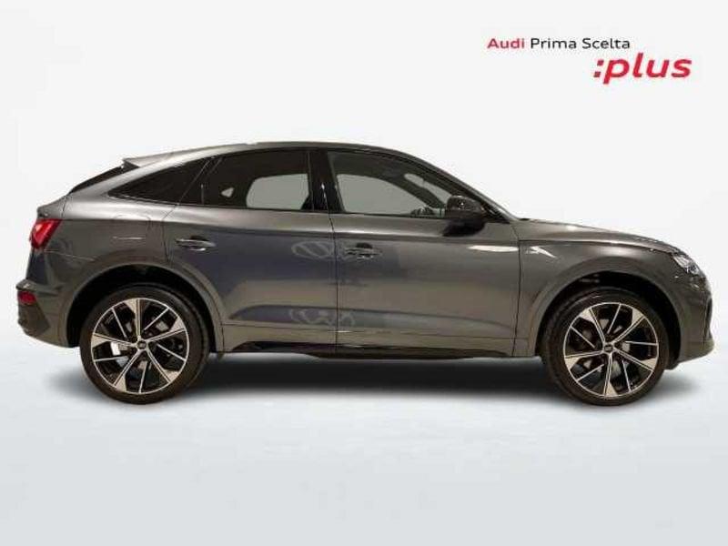 Audi Q5 I Sportback 2021 40 2.0 tdi mhev 12V Identity Black quattro s-tronic 204cv