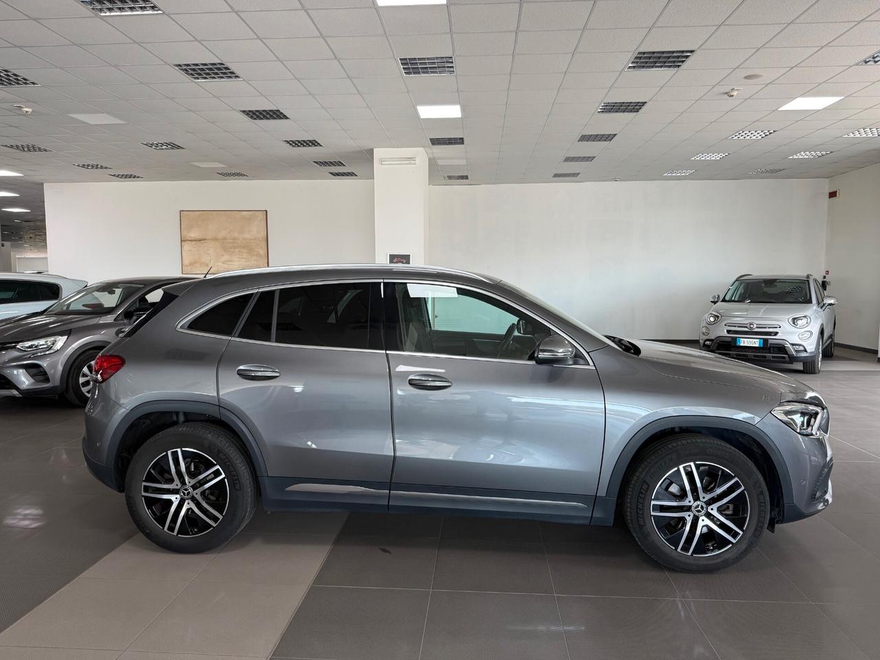 Mercedes-benz GLA 200 d Automatic Business