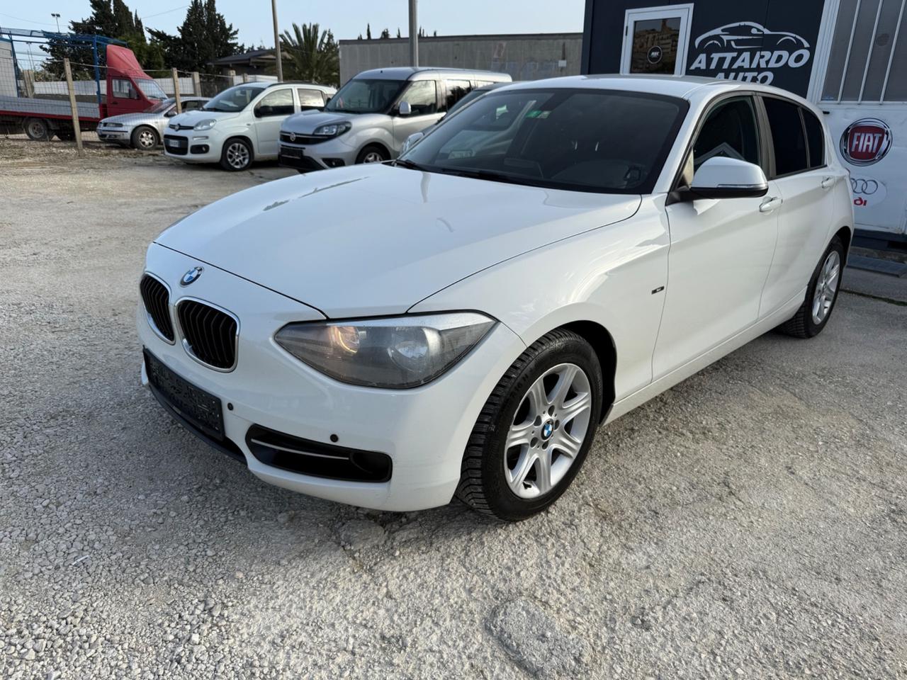 Bmw 118d 5p. Sport