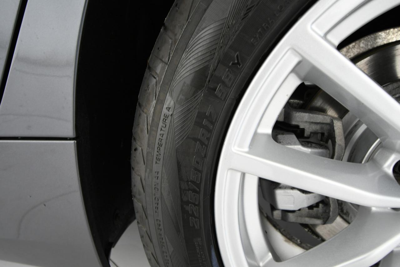 BMW 320d Touring mhev 48V xdrive Business Advantage auto APP CONNECT