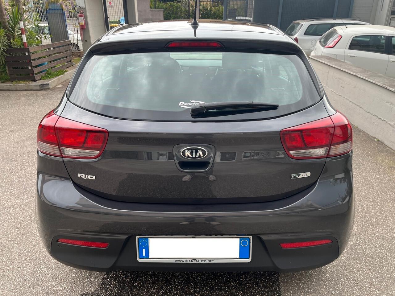 Kia Rio 1.2 mpi eco Gpl 82cv TELPDC/CLIMA ADATTA NEOPAT.
