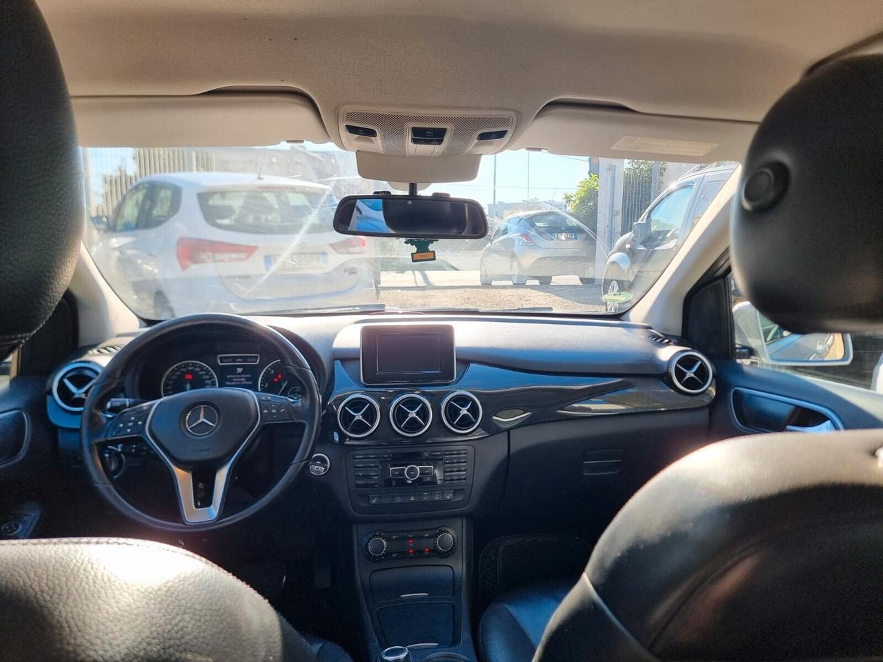 Mercedes-benz B 180 CDI Automatic Executive