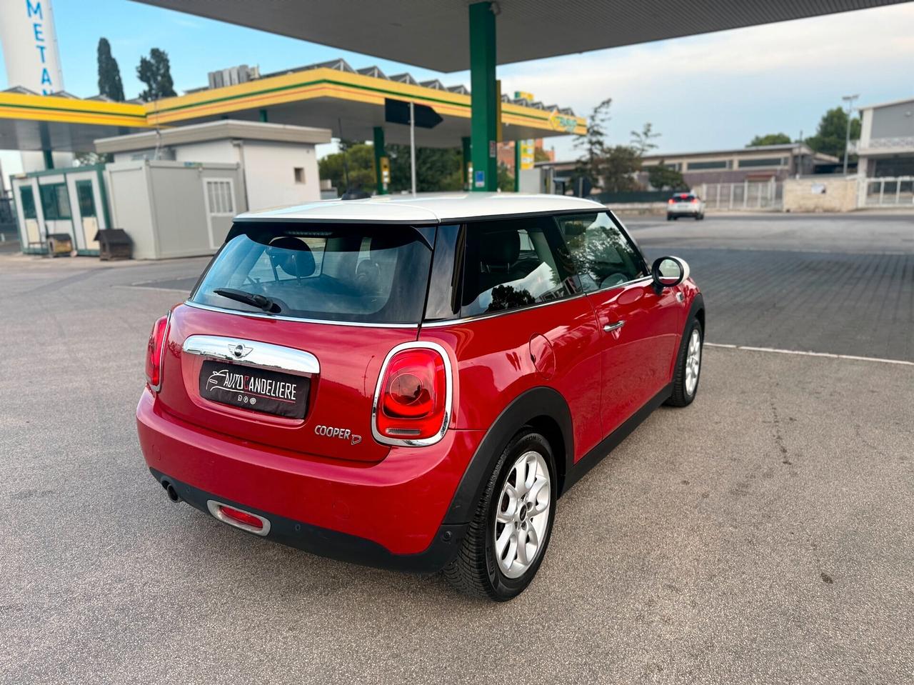 Mini 1.5 Cooper D/PELLE/FULL LED/NAVI/PDC/BELLA