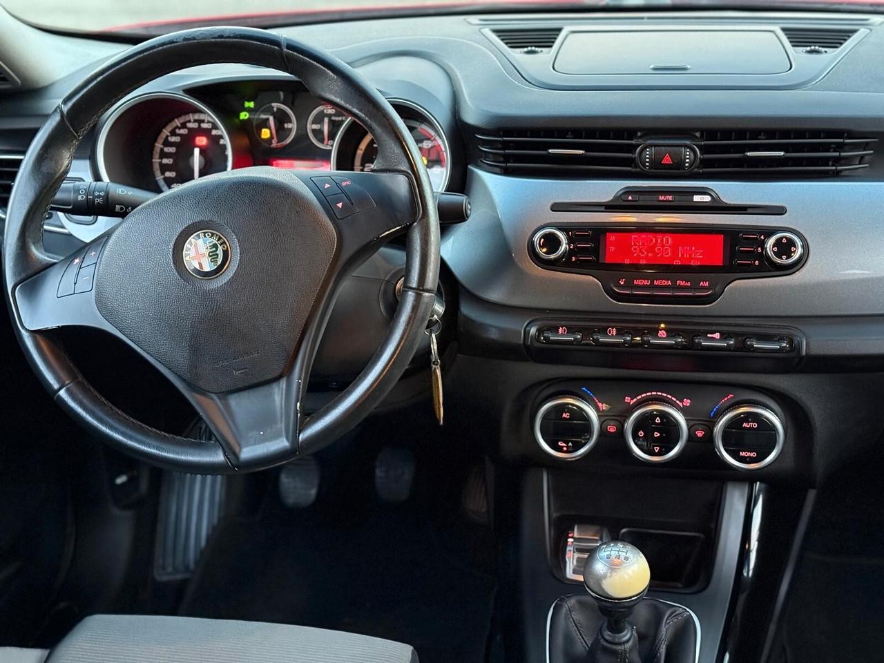 Alfa Romeo Giulietta 1.6 JTDm-2 105 CV Exclusive