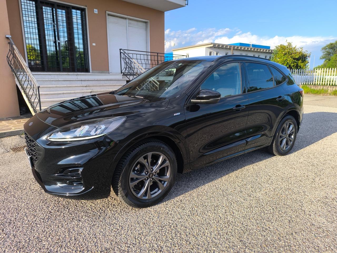 Ford Kuga 2.5 Full Hybrid 190 CV CVT AWD ST-Line Design