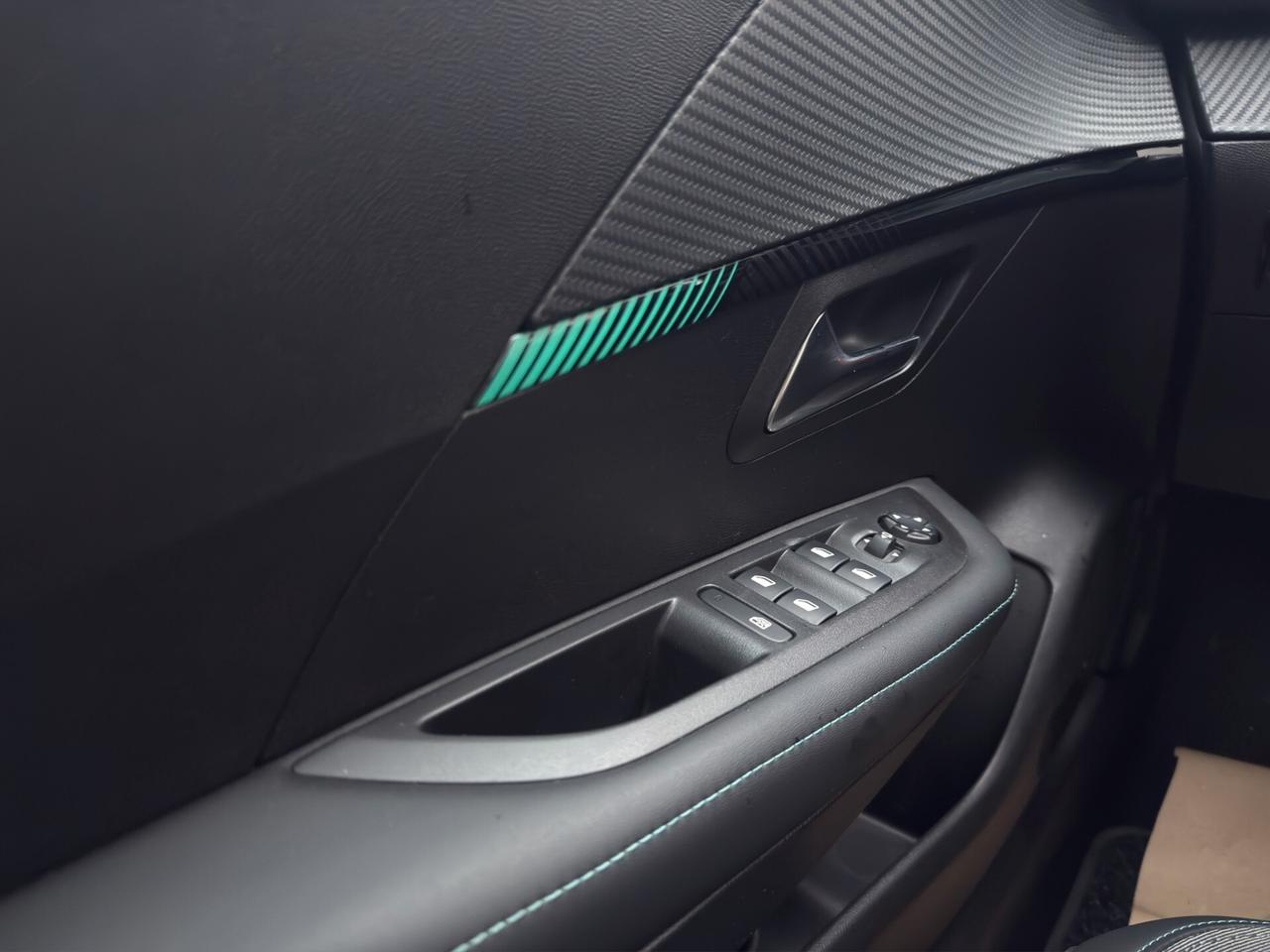 Peugeot 208 PureTech 100 Stop&Start 5 porte Allure Navi Pack