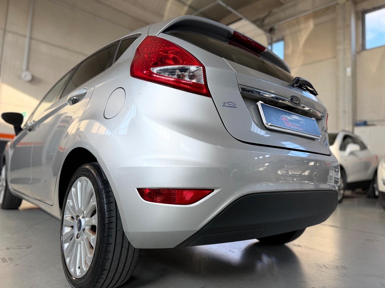 Ford Fiesta 1.2 82 CV 5 porte Titanium NEOPATENTATI