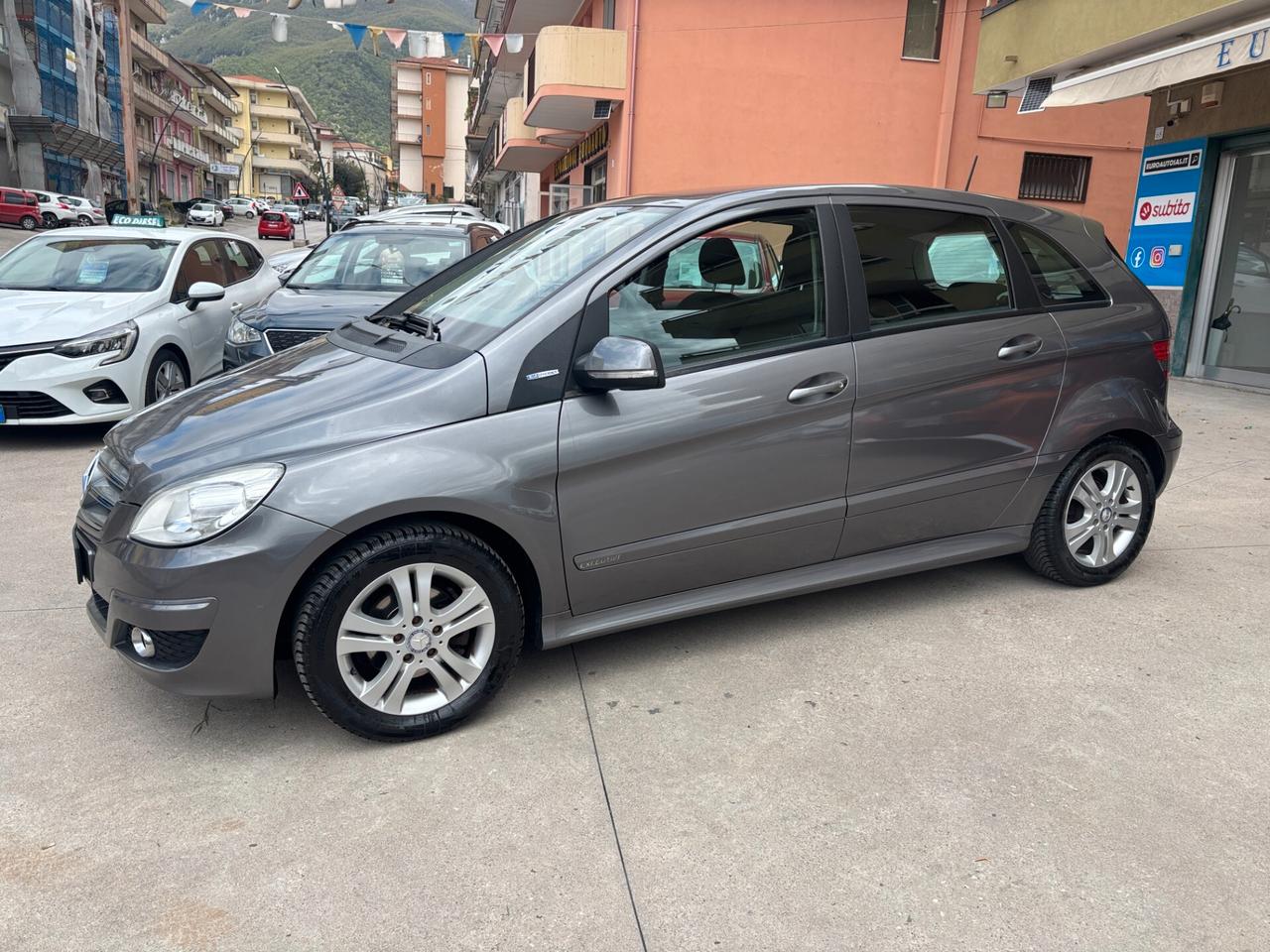 Mercedes-benz B 180 BlueEFFICIENCY Executive-2011