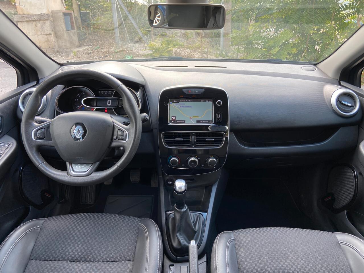 Renault Clio dCi 8V 75 CV