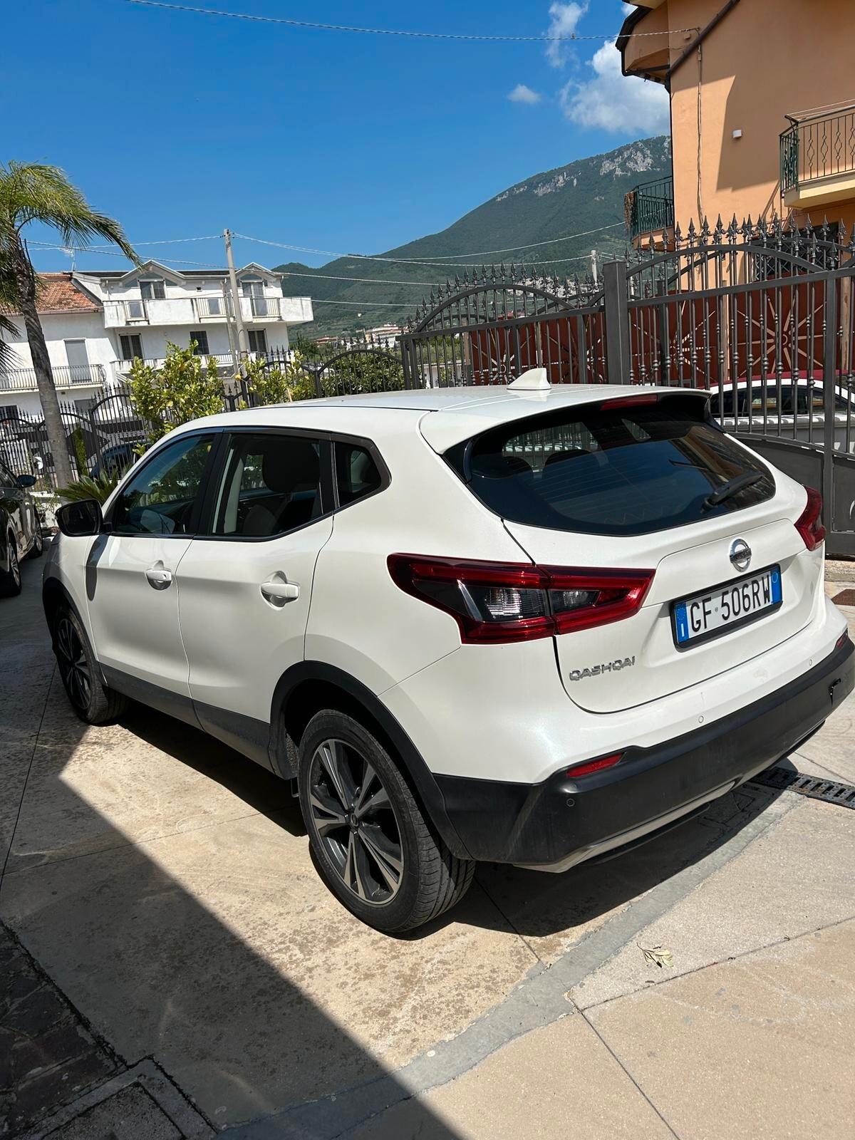Nissan Qashqai 1.3 DIG-T 140 CV N-Connecta