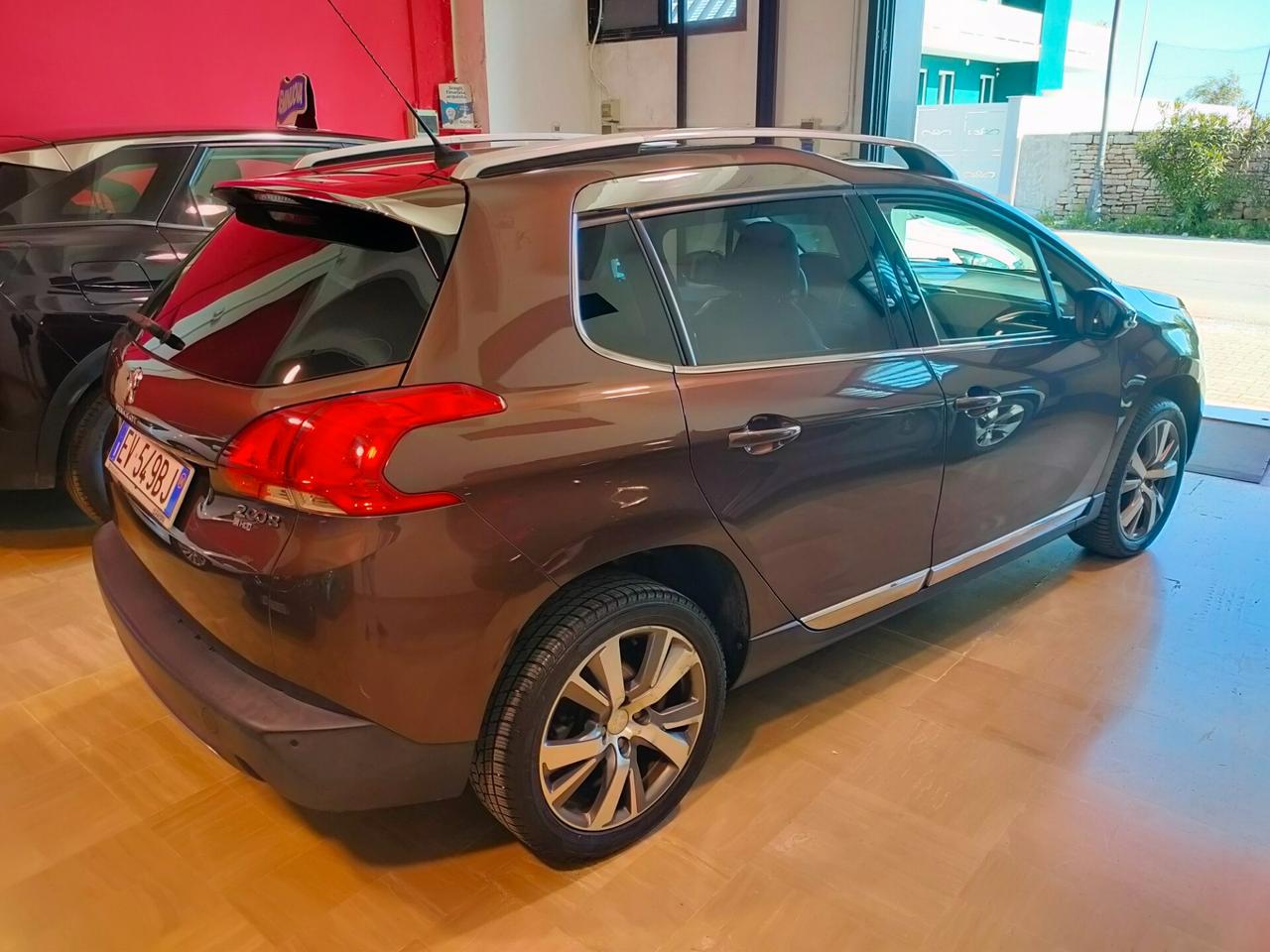 Peugeot 2008 1.6 e-HDi 92 CV Allure KM 95000