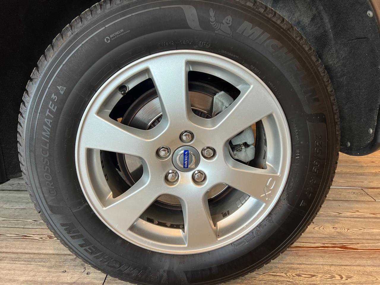 Volvo XC 60 D5 AWD/UNICA PROP.