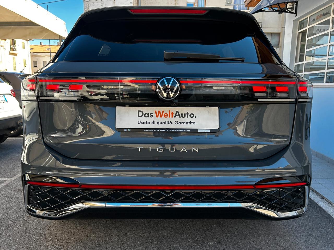 Volkswagen Tiguan 2.0 TDI 150 CV DSG R-Line 2025