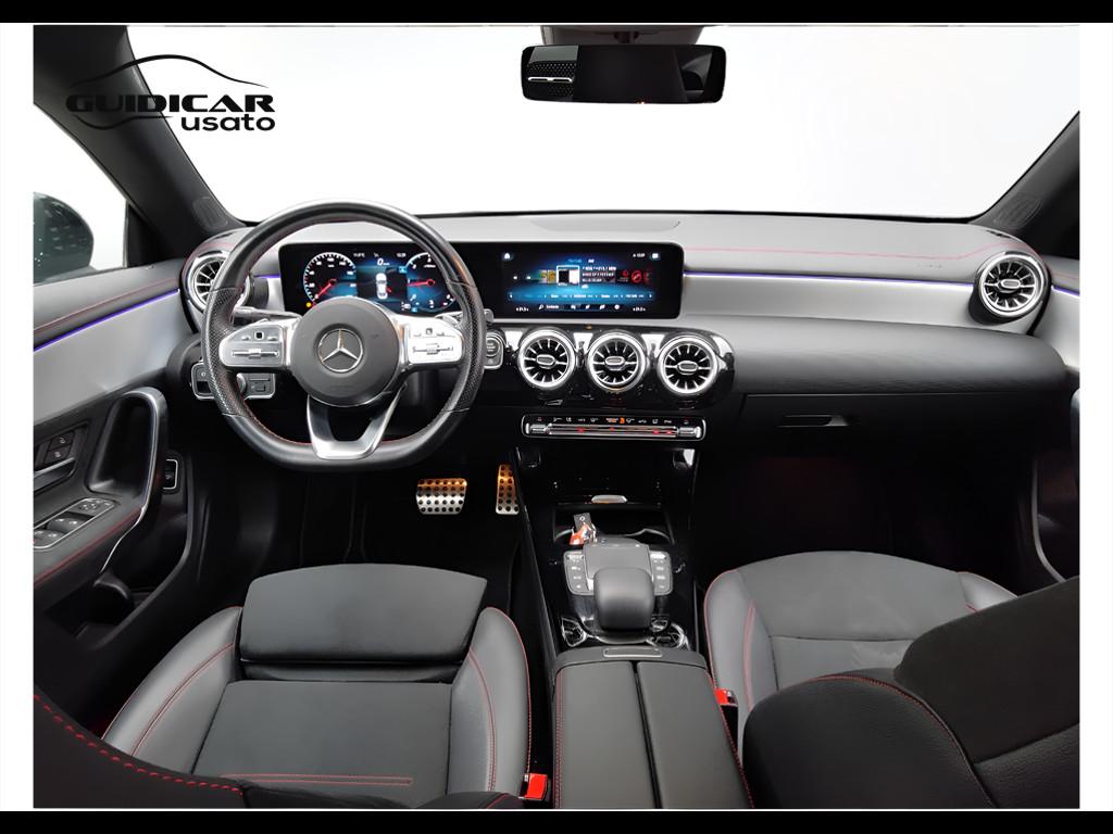 Mercedes-Benz CLA Coupe - C118 - CLA Coupe 180 d Premium auto