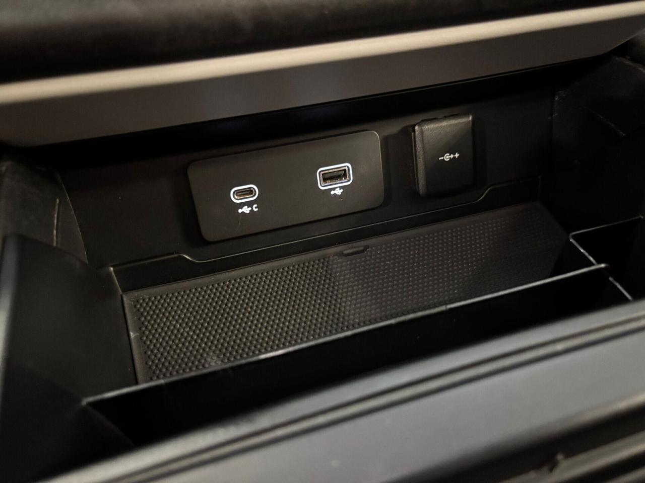 Land Rover Defender 110 2.0 SD4 240CV S AWD WEB Edition