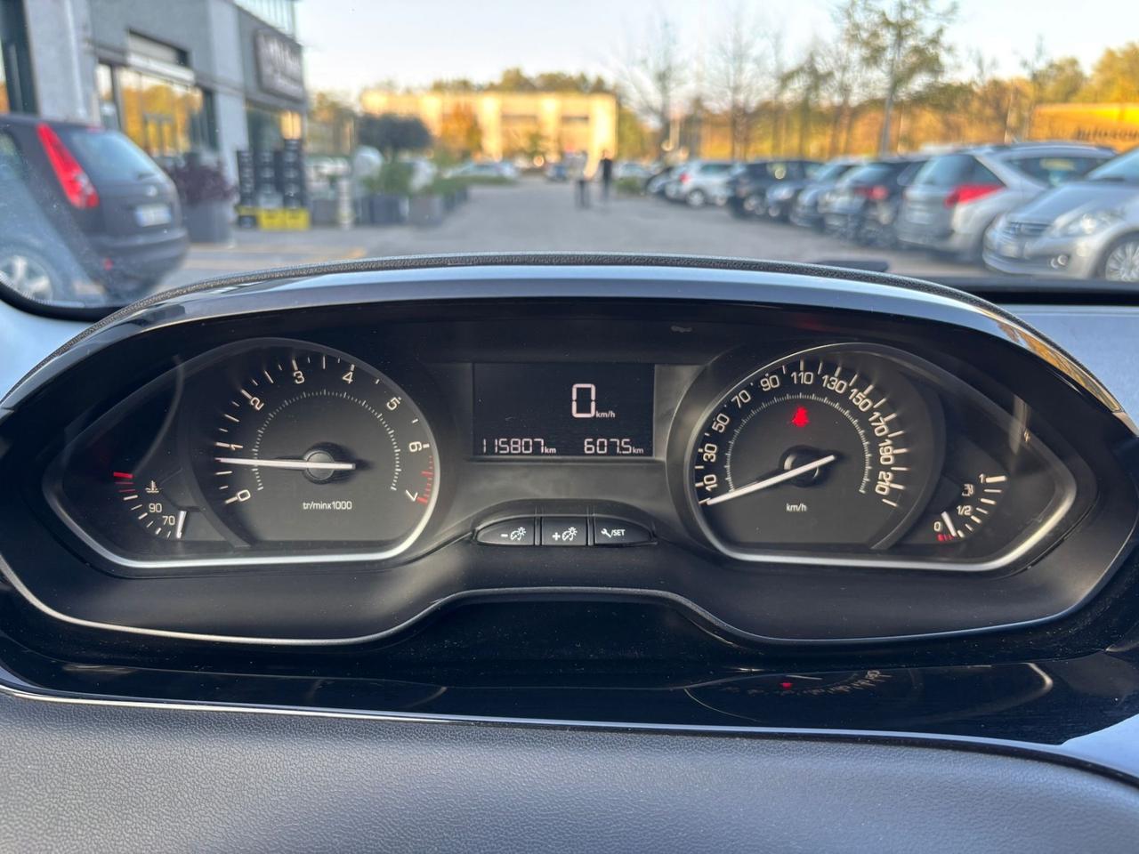 Peugeot 208 PureTech *CARPLAY*NEOPATENTATI*