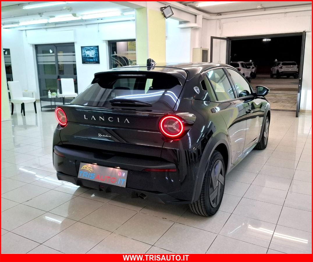 LANCIA Ypsilon 1.2T Mhev E-dct NEOPATENTATI