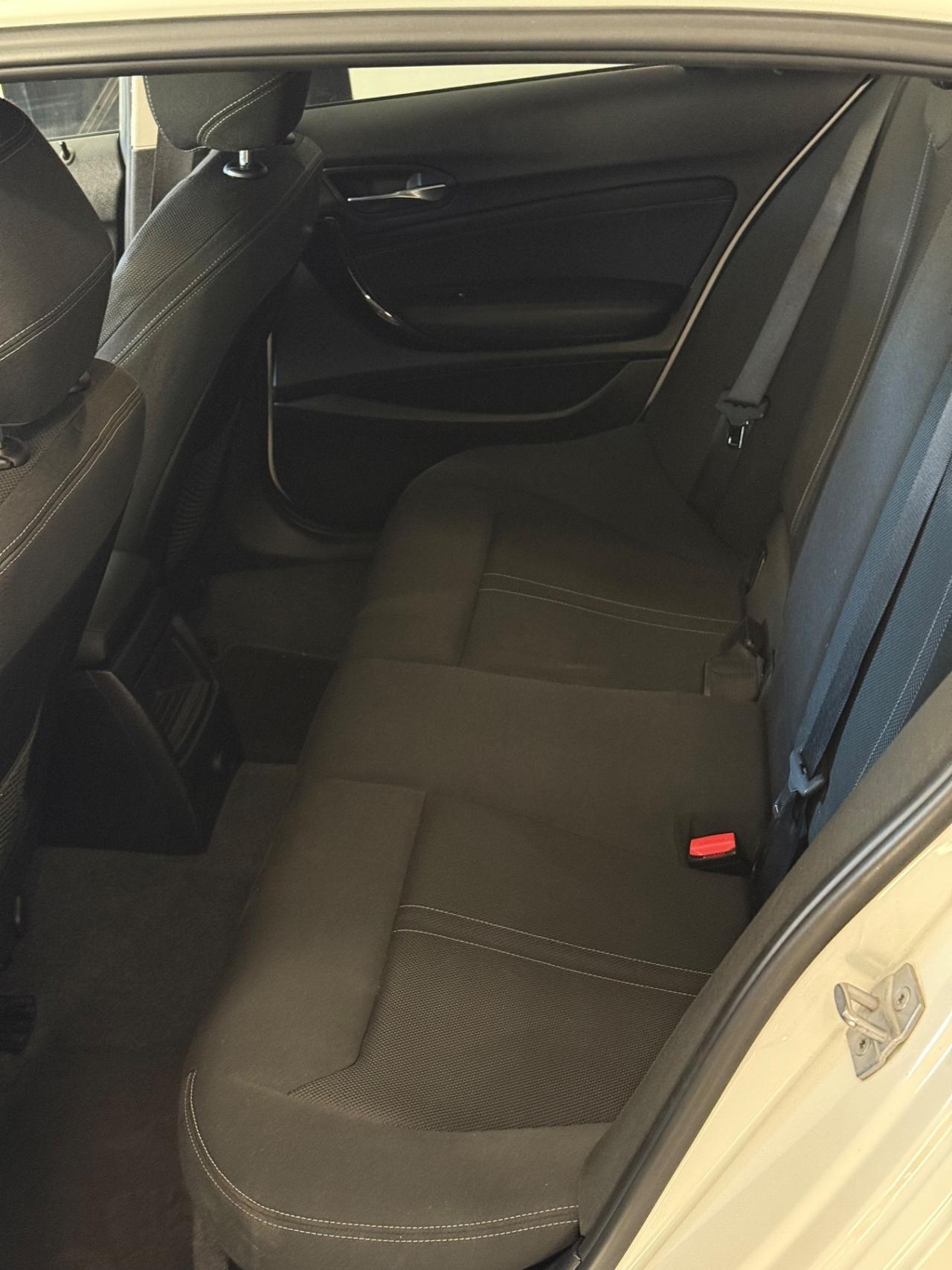 Bmw 116 116d 5p. Sport