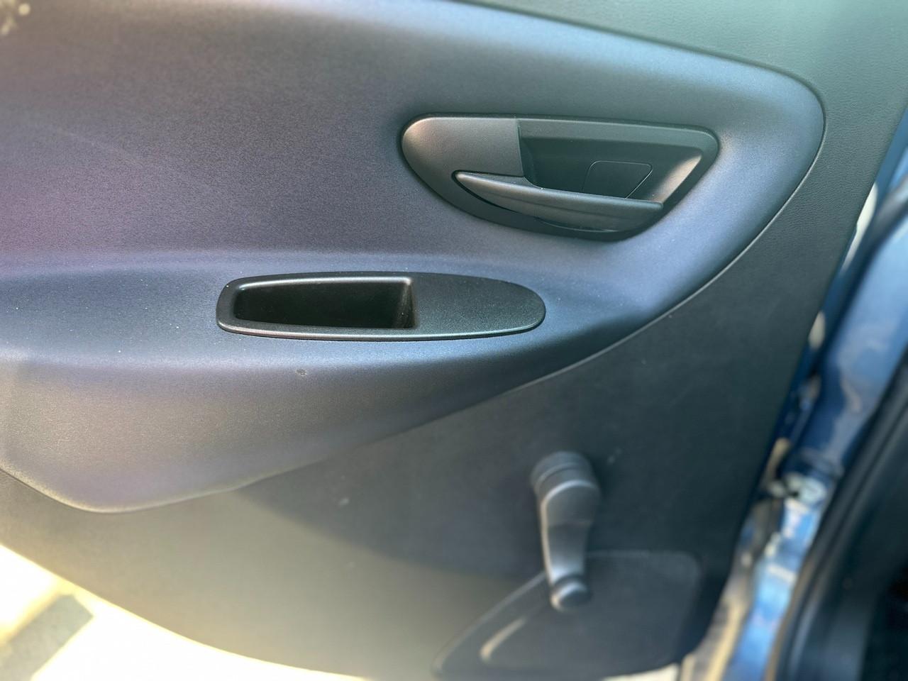 LANCIA Ypsilon III 2021 - Ypsilon 1.0 firefly hybrid Platino s&s 70cv