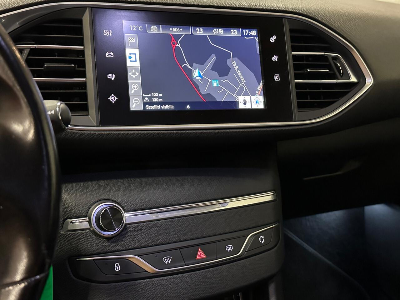 Peugeot 308 BlueHDi 120 S&S SW Allure