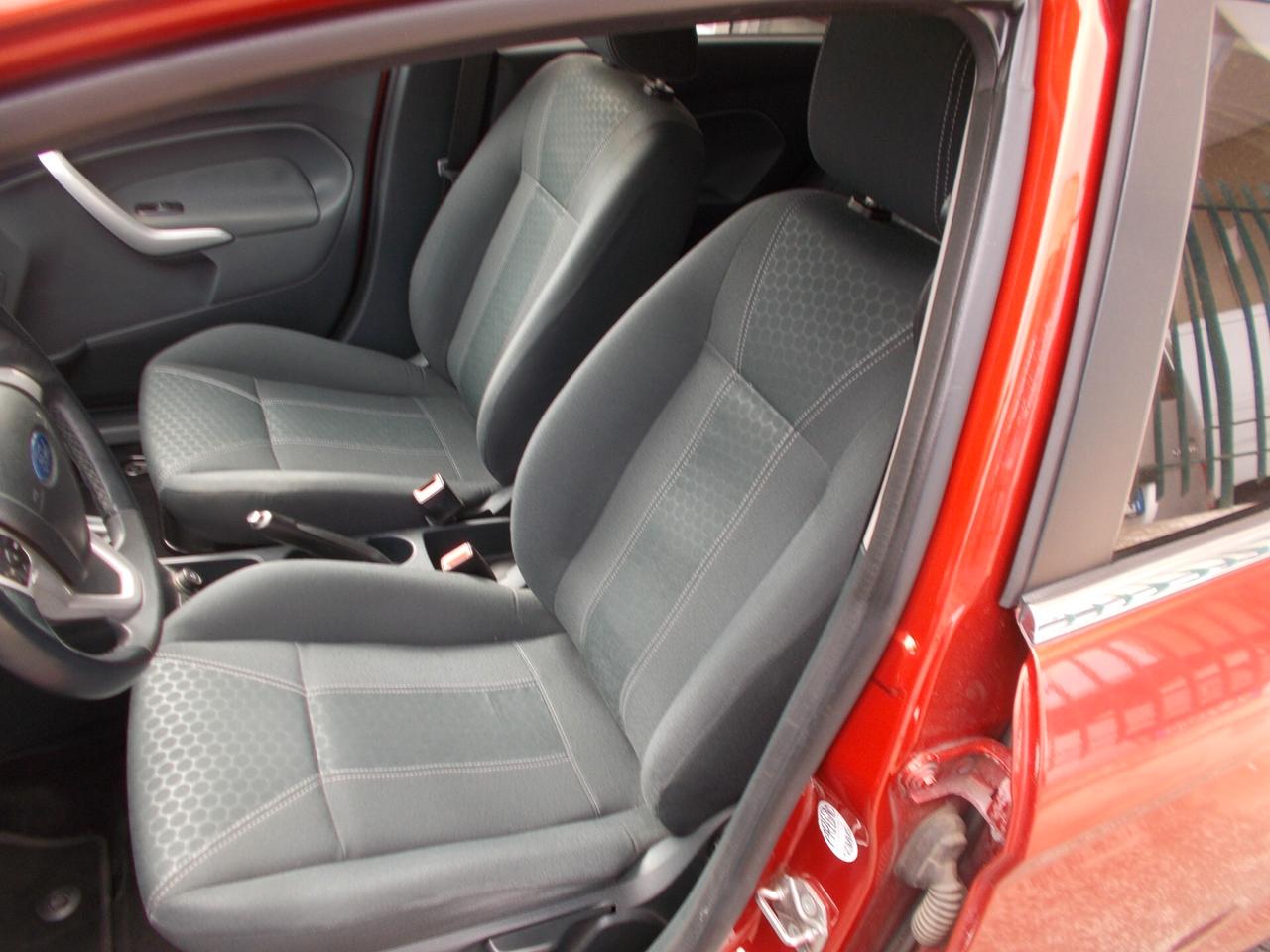 Ford Fiesta Fiesta+ 1.4 TDCi 68CV 5 porte