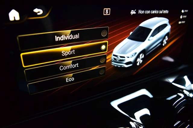 Mercedes-Benz GLA 200 d 150 cv Automatica Business Extra