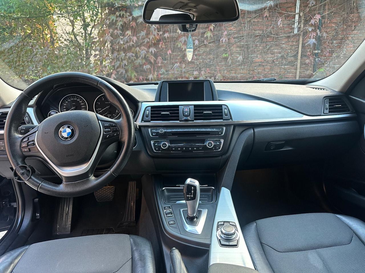 Bmw 318 318d Touring Business aut.
