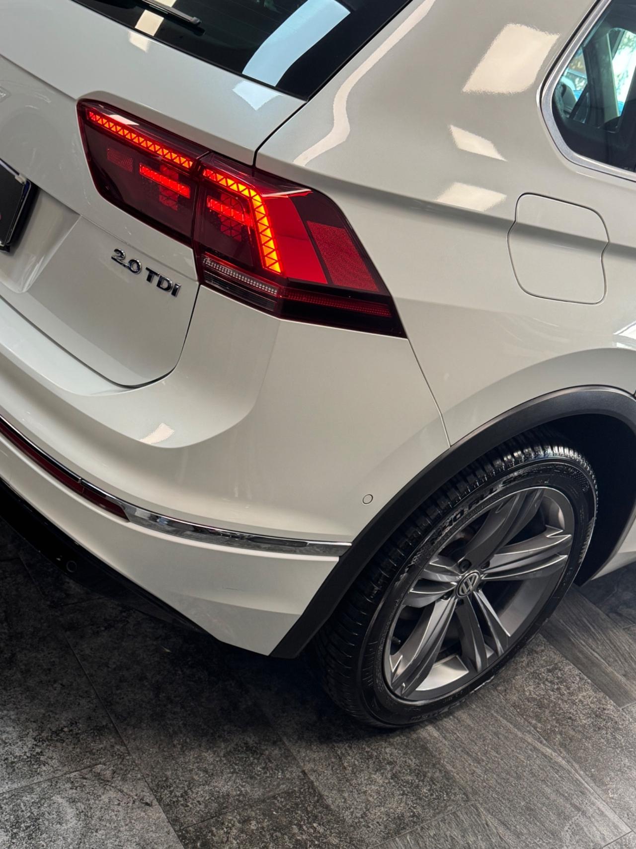 VW TIGUAN 2.0 TDI 150 CV R LINE TETTO APRIBILE