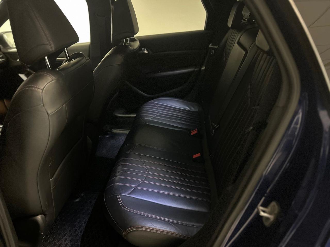 Peugeot 308 GT 2.0 Blue HDI 180 #8731