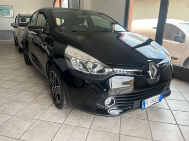 Renault Clio TCe 12V 90CV Start&Stop 5 porte Energy Intens