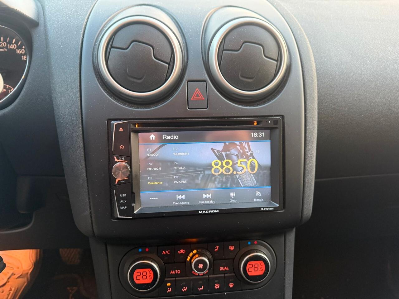 Nissan Qashqai 1.5 dCi DPF Tekna