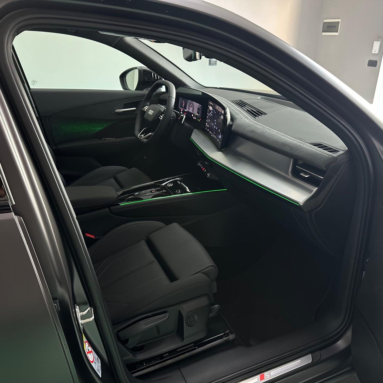Audi Q3 Sportback 35 TDI S Tronic S-Line Edition Identity Black Madeira Brown Full Optional