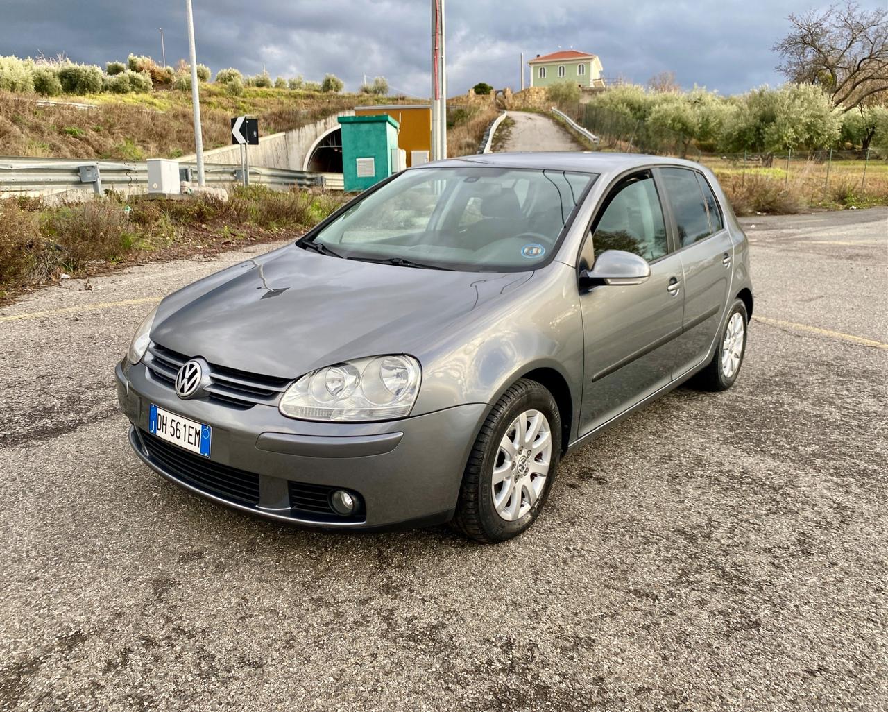 Volkswagen Golf 1.9 TDI 6 Marce 5p. Sportline
