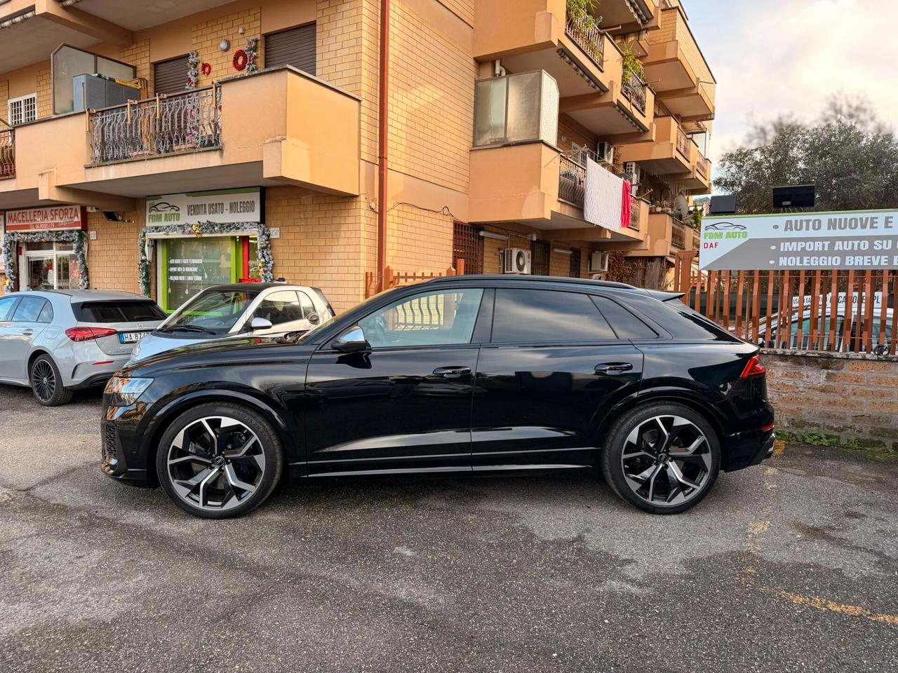Audi Q8 RS TFSI V8 quattro tiptronic
