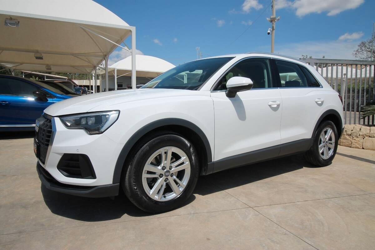 Audi Q3 35 TDI S tronic Business 150cv|12.2018